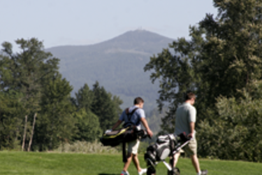 Emerald Valley Golf Club by Julia Carr