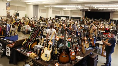 Indiana Guitar Show (Photo courtesy of Indiana Guitar Show facebook page)