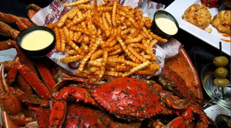 CHICKIE'S AND PETE'S