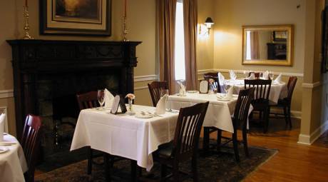 CREED'S SEAFOOD AND STEAKS