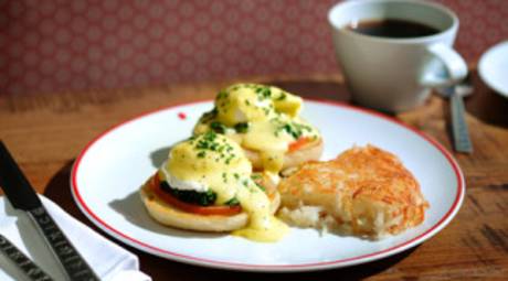 Founding Farmers Brunch Eggs Benedict