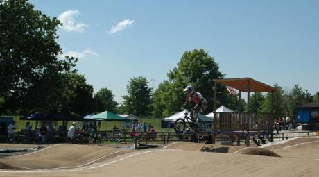 TRILOGY PARK BMX