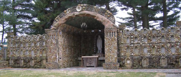 Geode-Grotto-600x258