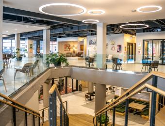 Commerce Club 1