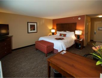 Hampton Inn & Suites Wichita Northeast_Standard King