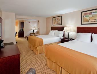 Holiday Inn Exp A/P Double Visit Wichita