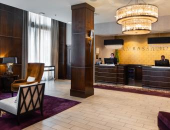 Ambassador Hotel Wichita - Lobby