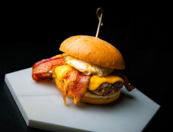 Eggstraordinary Burger