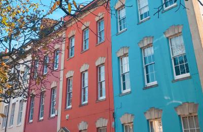 Colourful houses in Kingsdown, Bristol - credit Jess Siggers