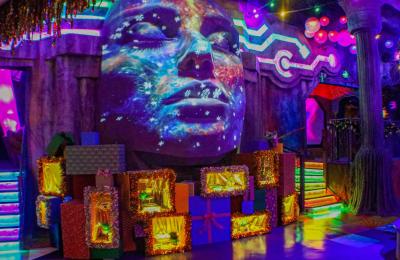 Festive decorations 2025 at Wake The Tiger Bristol - credit Wake The Tiger