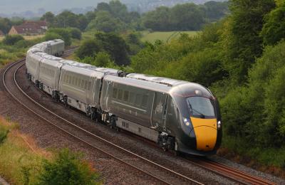 A GWR train travelling at speed on the train track - Credit Great Western Railway