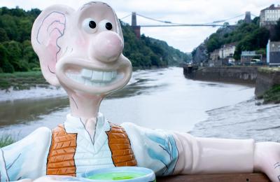 BFG Wallace for Gromit Unleashed 3 in front of Clifton Suspension Bridge - credit Ambitious