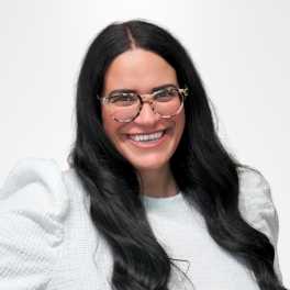 Michelle Lindsey Headshot