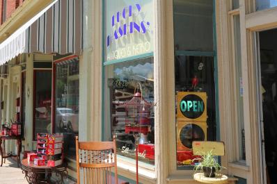 exterior lucky haskins