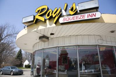 Roy's Squeeze Inn