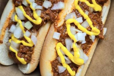 Two coney dogs