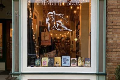 serendipity books outside window