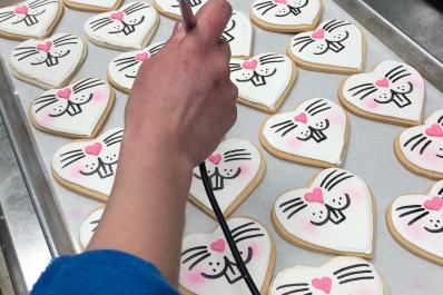 LYNN SANDY'S BAKERY