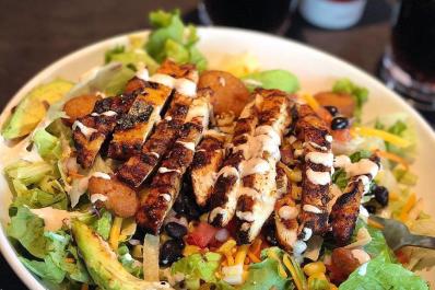 RED ROBIN GOURMET BURGERS