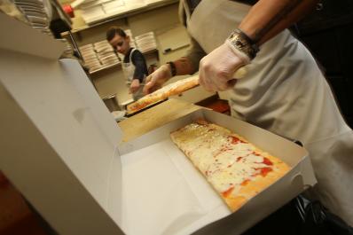 Cafe Rinaldi Pizza