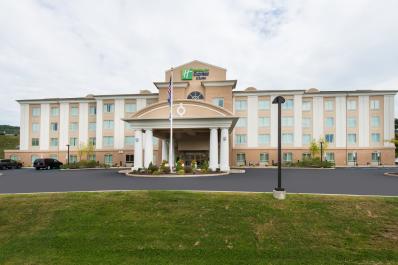 Holiday Inn Express & Suites