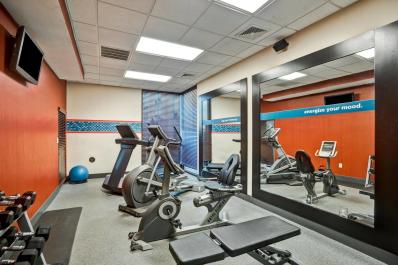 Hampton Inn Montage Fitness Room