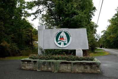 Harmony Ridge Welcome Sign