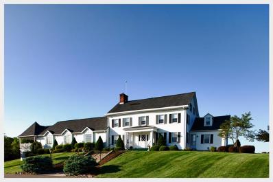 Newton Country Club Clubhouse