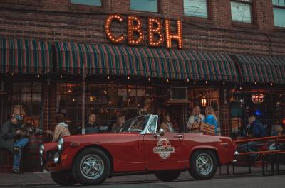 Picture of Vintage Covered Bridge Brewhaus car in front of the brewery