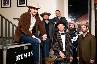 Old Crow Medicine Show with Madeline Hawthorne