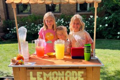 20th Annual Mapleton Hill Rummage Sale