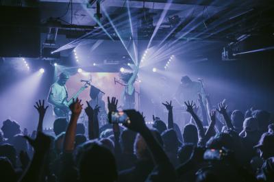 Live Music by Cig Pope and the Holy Smokes