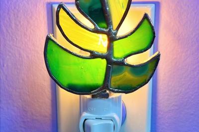 Mini Garden Friends Stained Glass Night Light