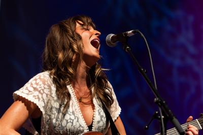 Emelise - Live at Rosetta Hall