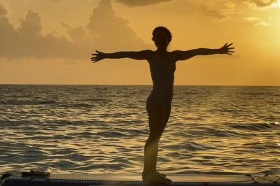 Standup Paddleboard Yoga