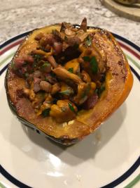 Acorn squash with chanterelles and pancetta