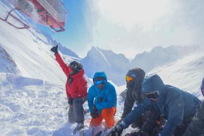 Heli skiers dropped off outside of Haines