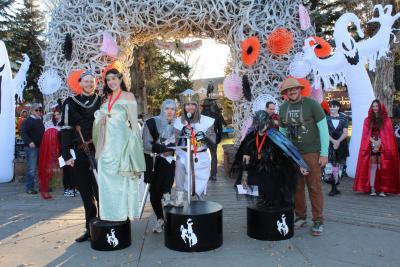 2025 18+ Couples Halloween Costume Contest Winners