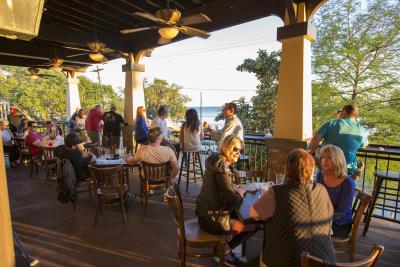 Barley Oak, Mandeville lakefront