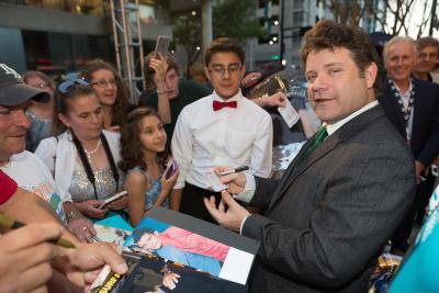 SeanAstinGIFF