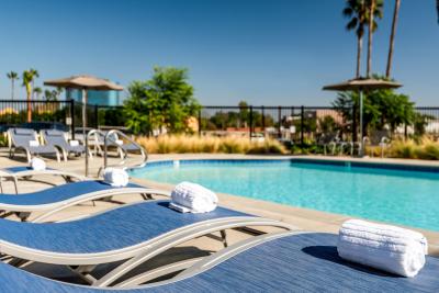 Pool at Holiday Inn Express & Suites Santa Ana