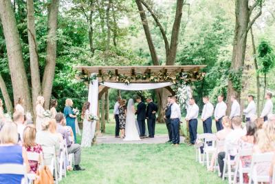 Historic Ashland wedding outside