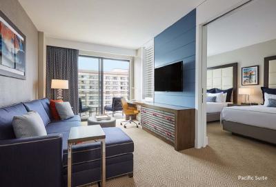Waterfront suite