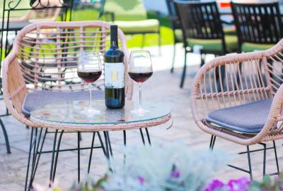 Picture of Union Cellars Winery Patio