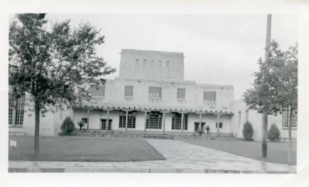 An image of the University of New Mexico's Zimmerman Library from 1941.