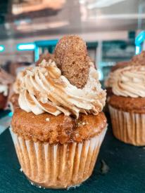 Pumpkin Snickerdoodle Cupcakes