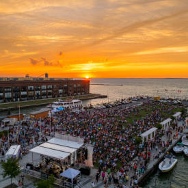 Jackson Street Pier night concert