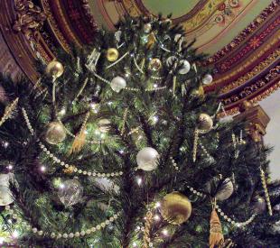 Culbertson Mansion Christmas tree