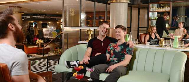 Lgbtq Denver Nightlife Gay Bars Clubs Visit Denver