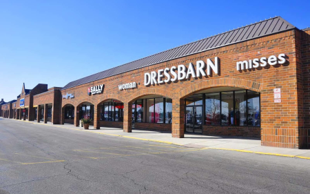 Indoor & Outdoor Shopping Centers in DuPage County